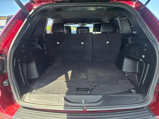 2022 Jeep Grand Cherokee Laredo X 4x4