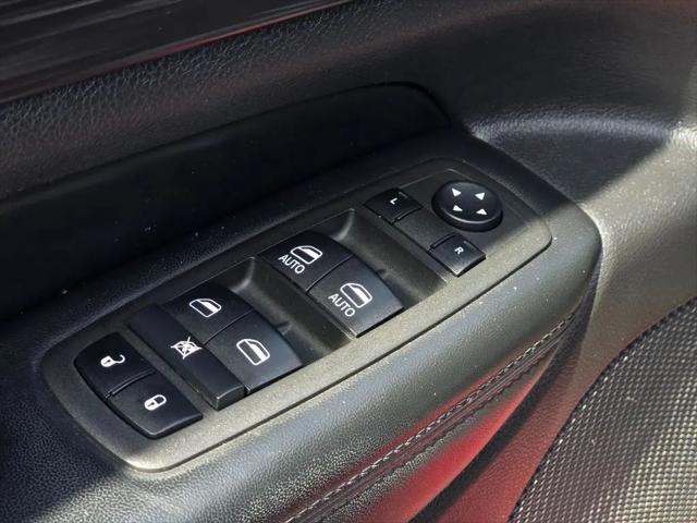 2022 Jeep Grand Cherokee Laredo X 4x4