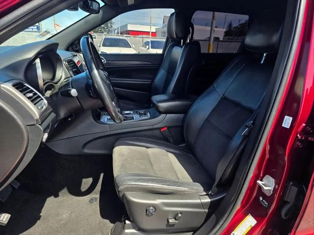 2022 Jeep Grand Cherokee Laredo X 4x4