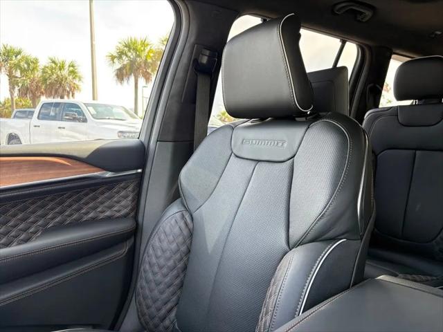 2026 Jeep Grand Cherokee L Summit 4x4