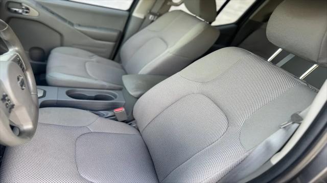2020 Nissan Frontier Crew Cab SV 4x2