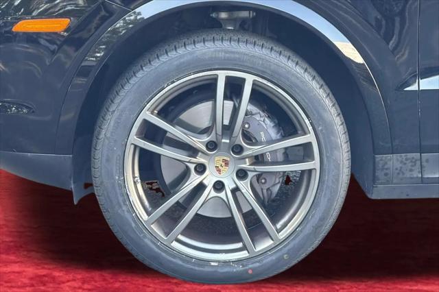 2022 Porsche Cayenne E-Hybrid Cayenne E-Hybrid