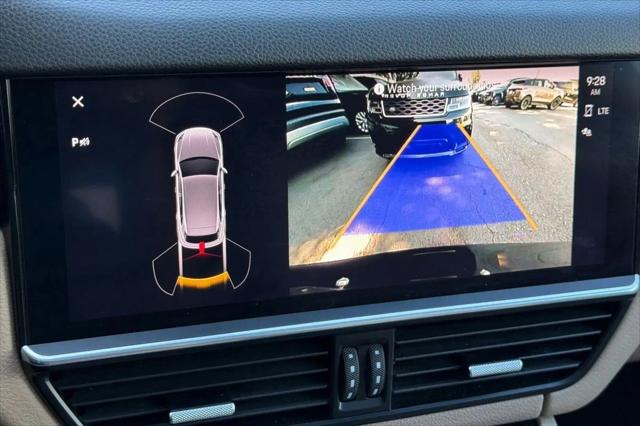 2022 Porsche Cayenne E-Hybrid Cayenne E-Hybrid