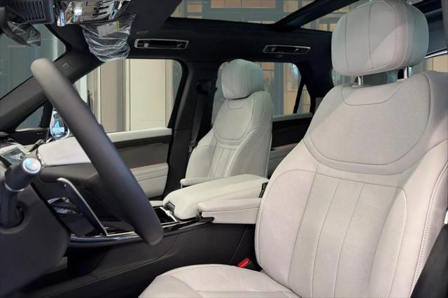 2026 Land Rover Range Rover Sport P360 SE