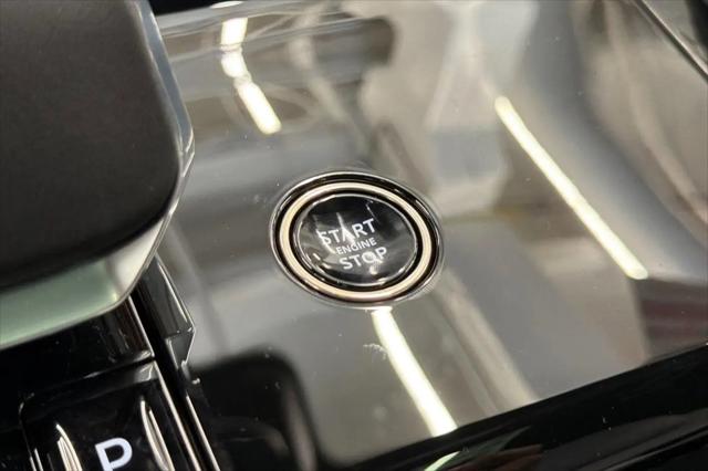 2026 Land Rover Range Rover Sport P360 SE