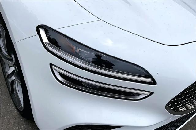 2026 Genesis G70 2.5T RWD Prestige