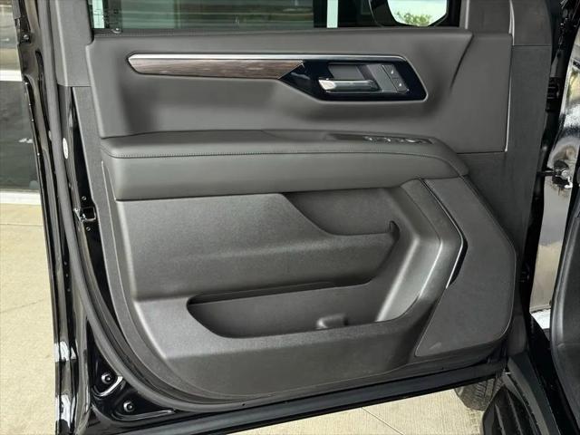 2026 Chevrolet Suburban LS, RWD
