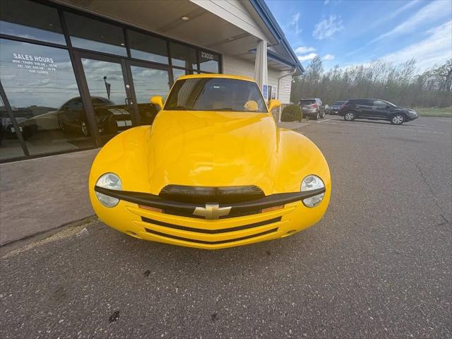 2004 Chevrolet SSR LS