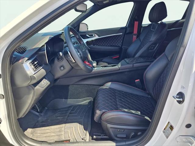 2023 Genesis G70 3.3T RWD