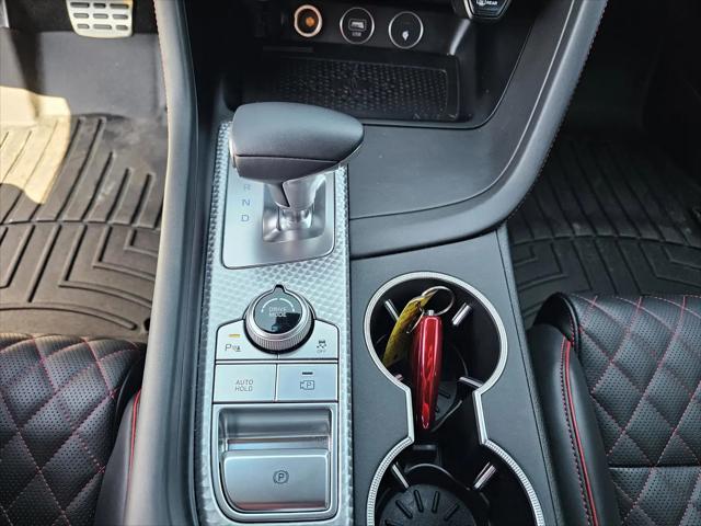 2023 Genesis G70 3.3T RWD