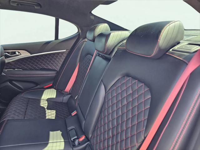2023 Genesis G70 3.3T RWD
