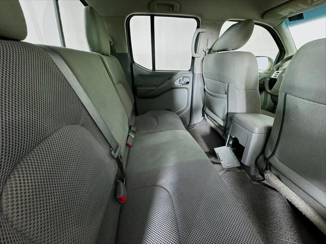 2020 Nissan Frontier Crew Cab SV 4x2