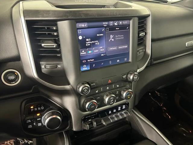 2022 Ram 1500 Big Horn Crew Cab 4x4 6'4" Box