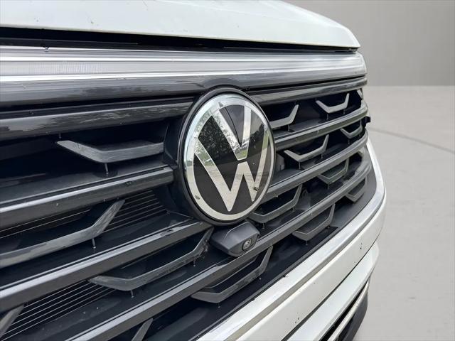 2024 Volkswagen Atlas 2.0T SEL Premium R-Line