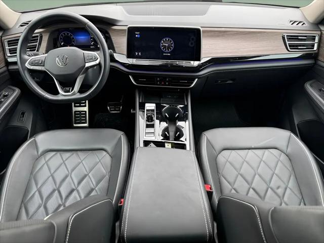 2024 Volkswagen Atlas 2.0T SEL Premium R-Line