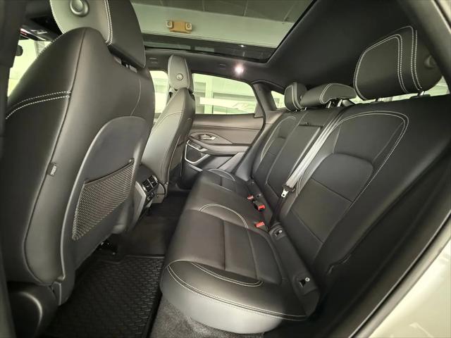 2024 Jaguar E-PACE R-Dynamic SE P250 AWD Automatic