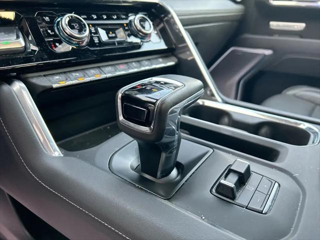2024 GMC Sierra 1500 4WD Crew Cab Short Box Denali