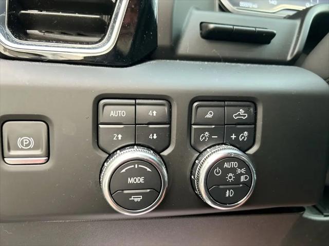 2024 GMC Sierra 1500 4WD Crew Cab Short Box Denali