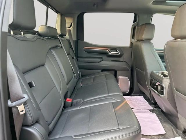 2024 GMC Sierra 1500 4WD Crew Cab Short Box Denali