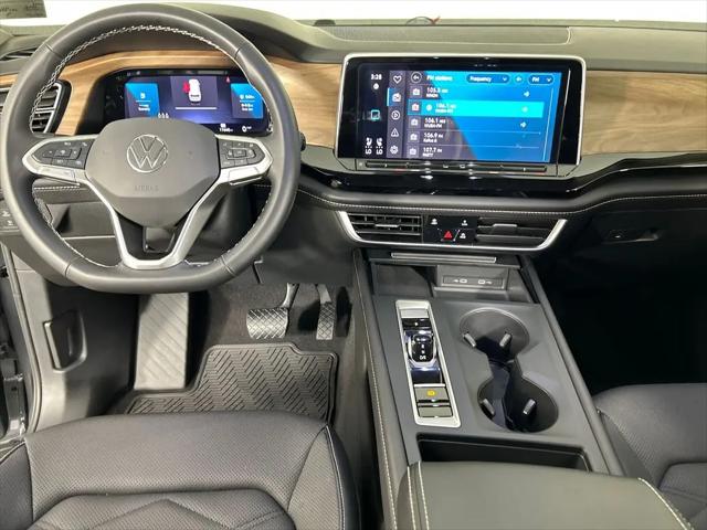 2024 Volkswagen Atlas 2.0T SE
