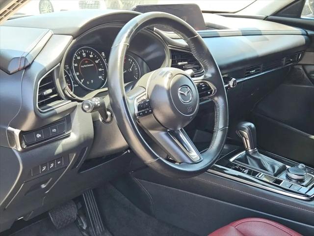 2025 Mazda CX-30 2.5 S Carbon Edition