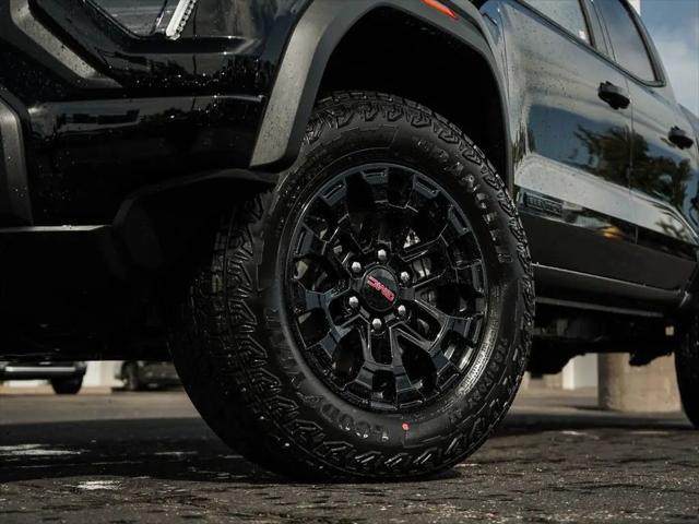 2026 GMC Canyon Elevation, 4WD