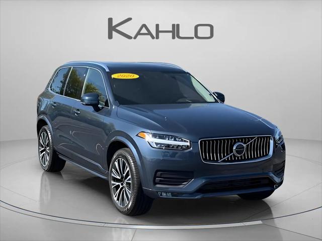 2020 Volvo XC90 T6 Momentum 7 Passenger