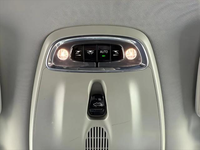 2020 Volvo XC90 T6 Momentum 7 Passenger