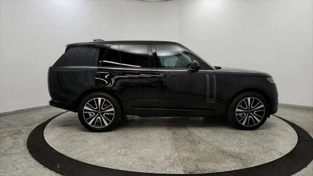 2025 Land Rover Range Rover P550e SE