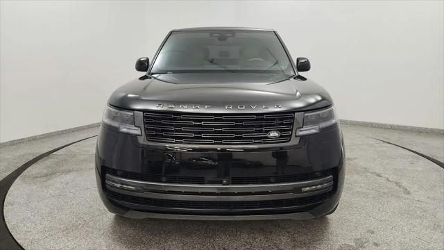 2025 Land Rover Range Rover P550e SE