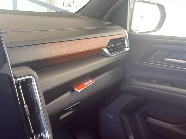 2025 GMC Yukon XL 4WD Denali