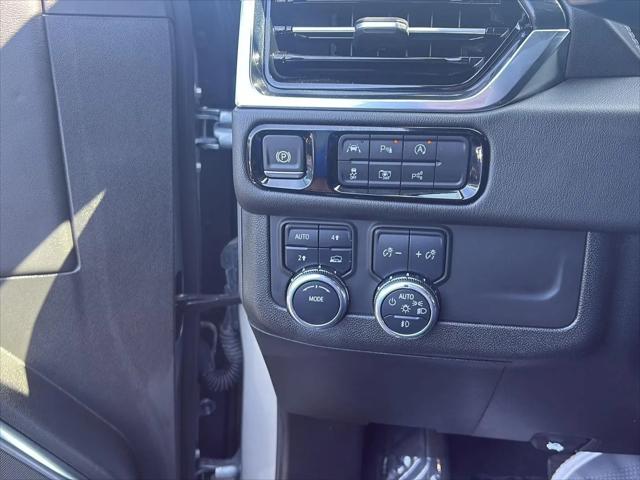 2025 GMC Yukon XL 4WD Denali