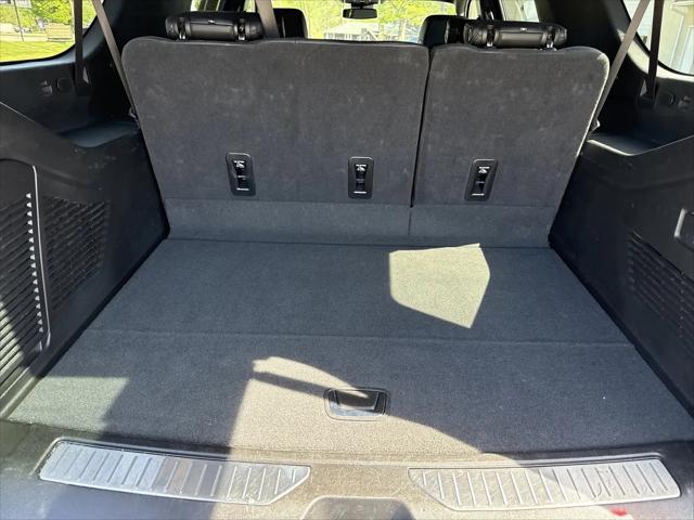 2025 GMC Yukon XL 4WD Denali