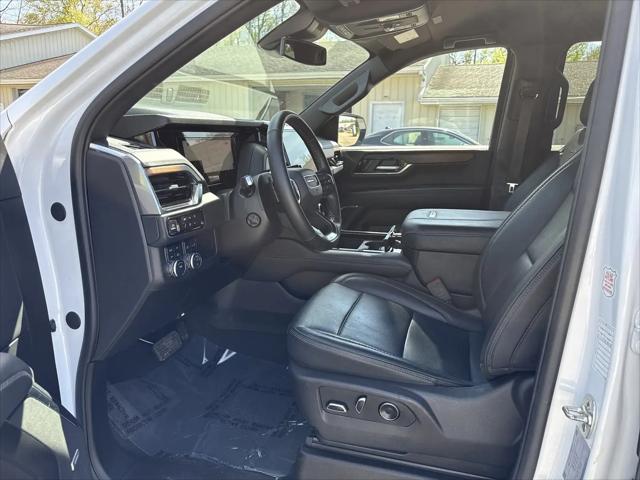 2025 GMC Yukon XL 4WD Denali