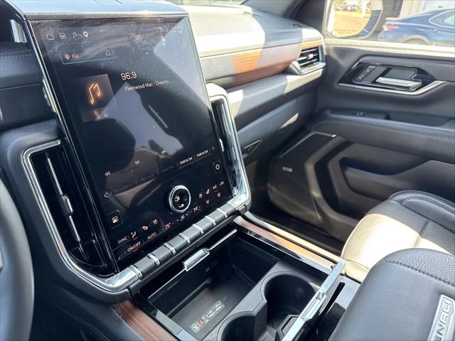 2025 GMC Yukon XL 4WD Denali