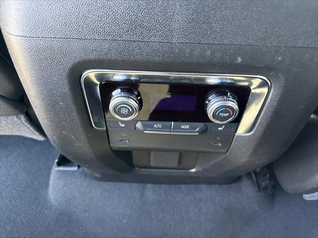2025 GMC Yukon XL 4WD Denali