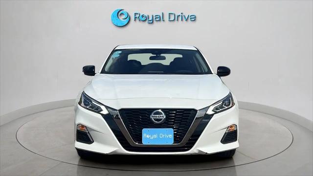 2021 Nissan Altima SR FWD