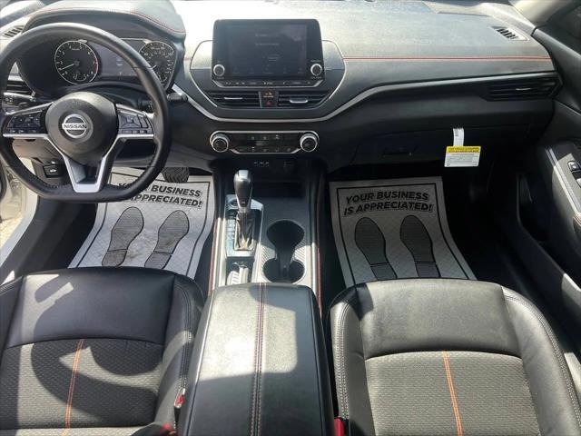 2021 Nissan Altima SR FWD