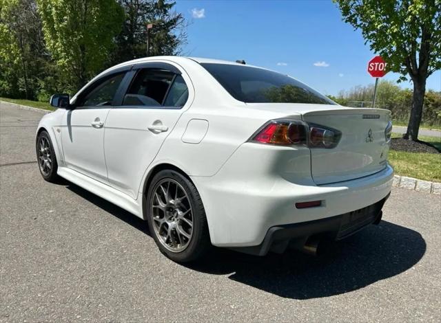 2011 Mitsubishi Lancer Evolution MR
