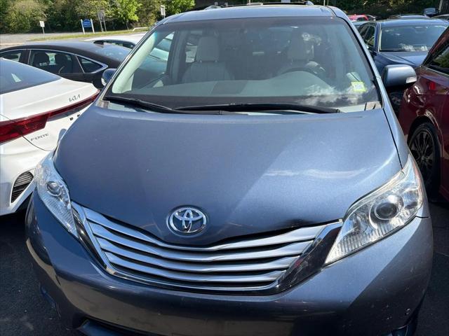 2013 Toyota Sienna Limited 7 Passenger
