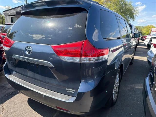 2013 Toyota Sienna Limited 7 Passenger