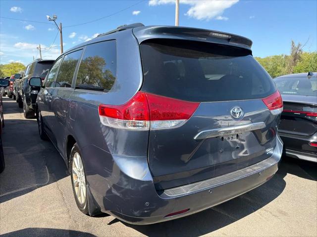 2013 Toyota Sienna Limited 7 Passenger