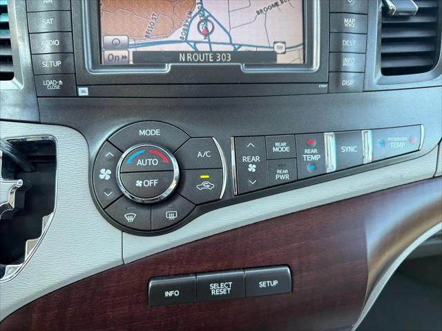 2013 Toyota Sienna Limited 7 Passenger