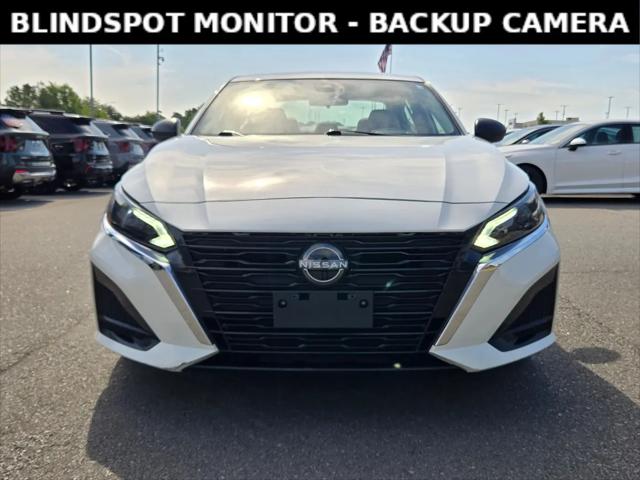 2024 Nissan Altima SV FWD
