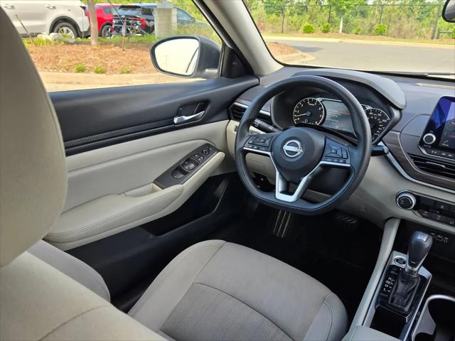 2024 Nissan Altima SV FWD