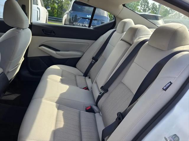 2024 Nissan Altima SV FWD