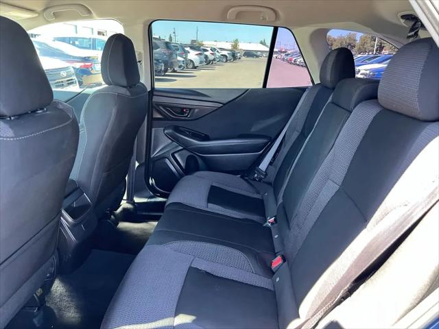 2022 Subaru Outback 2.5i