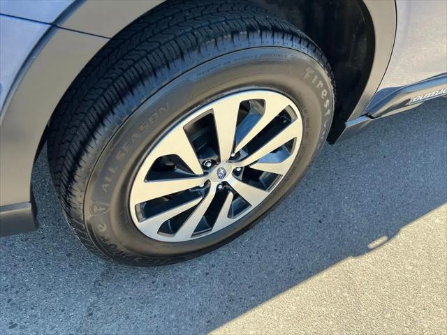 2022 Subaru Outback 2.5i