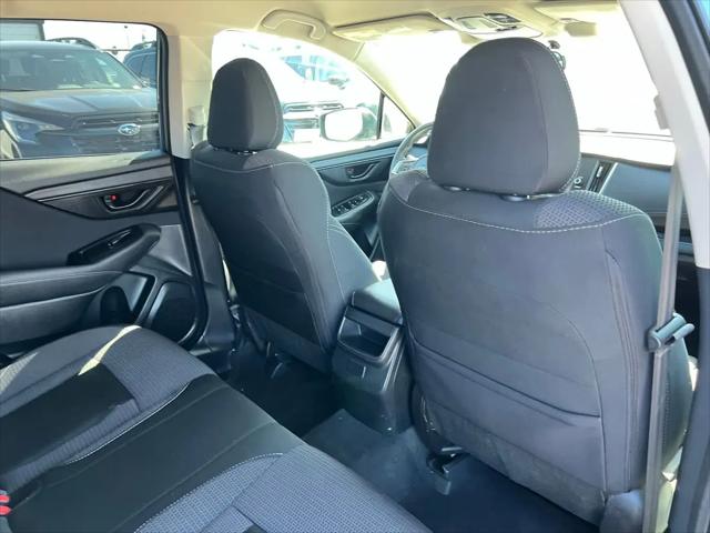 2022 Subaru Outback 2.5i