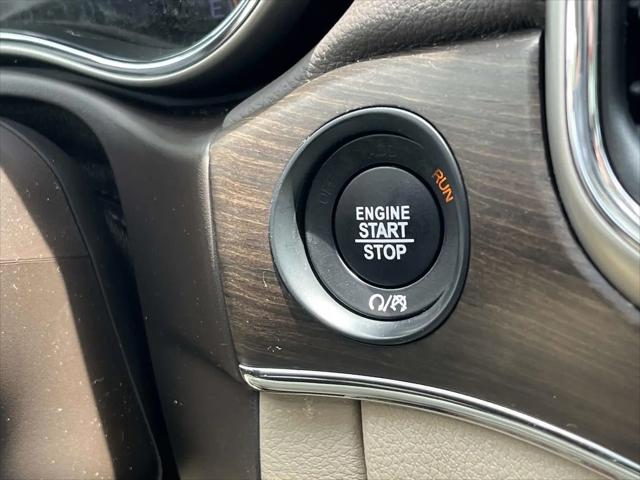 2017 Jeep Grand Cherokee Overland 4x4